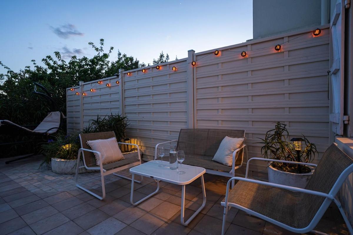 La Citadelle ~ Jacuzzi ~ Terrasse Apartment Carcassonne Exterior foto