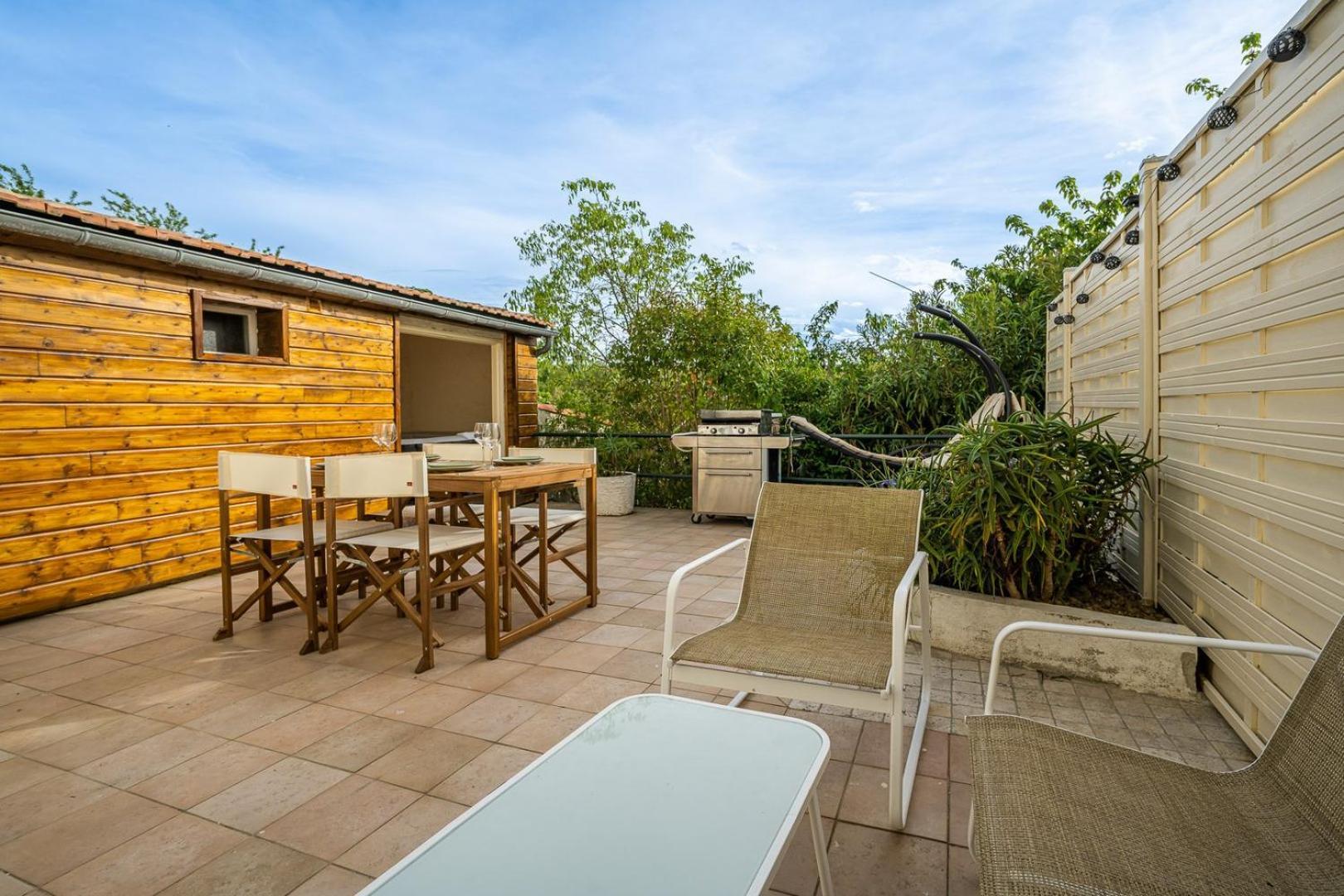 La Citadelle ~ Jacuzzi ~ Terrasse Apartment Carcassonne Exterior foto